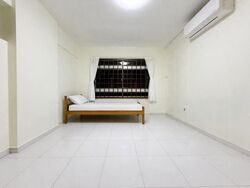 Blk 218 Pasir Ris Street 21 (Pasir Ris), HDB Executive #538150491